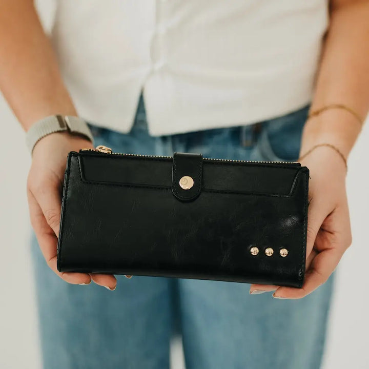 The Essentials Carryall Wallet [PRE-ORDER]