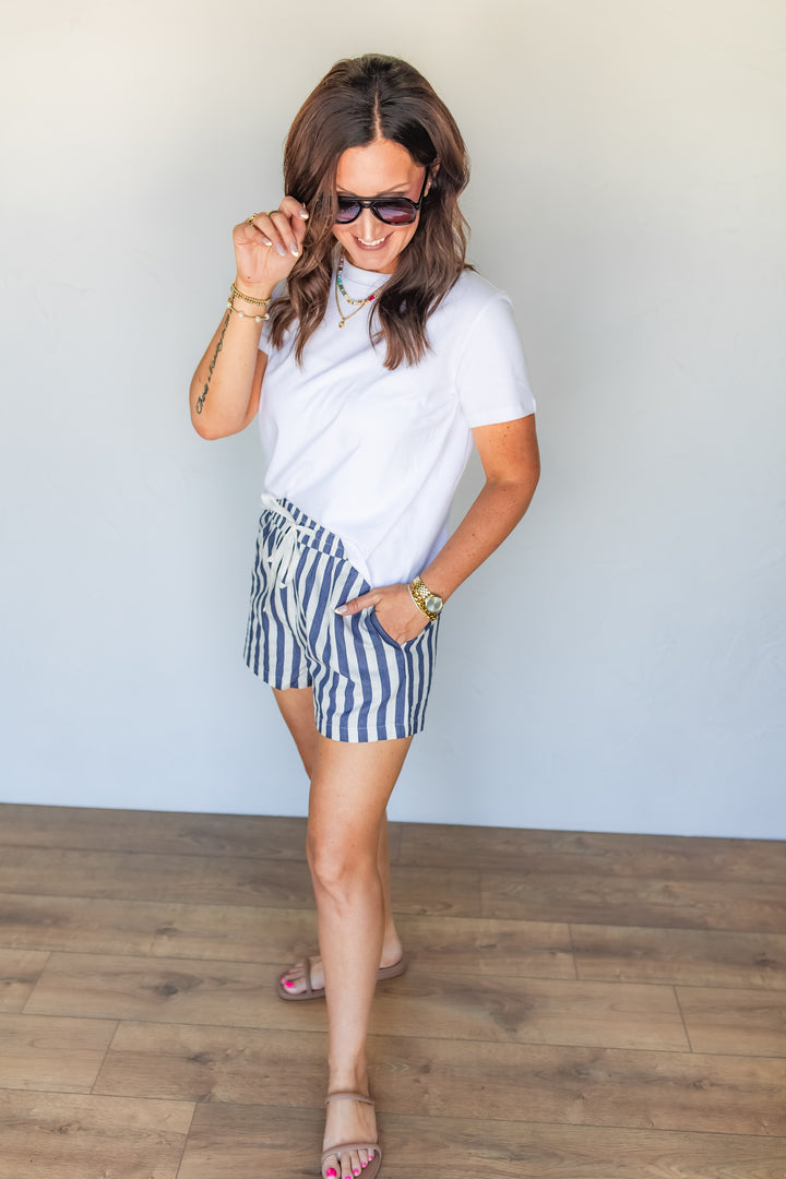 The Georgia Stripe Shorts - Navy