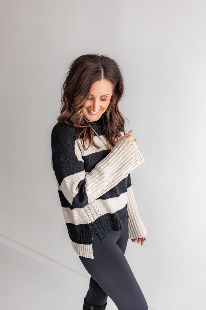The Kaila Knit Sweater - Black/Cream