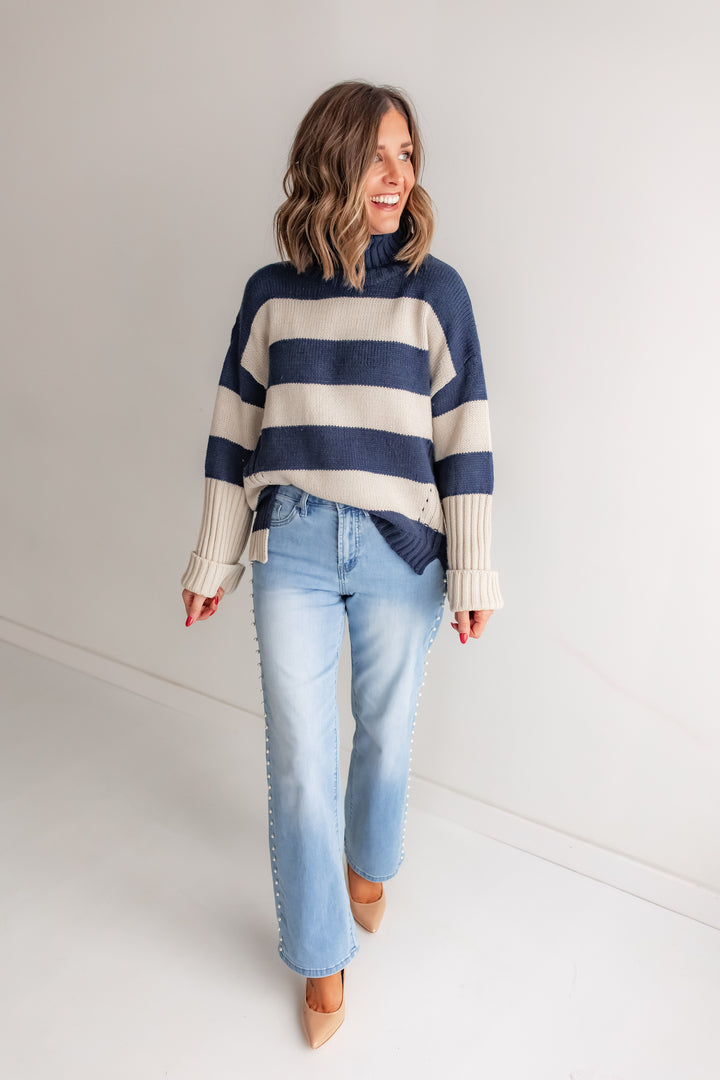 The Kaila Knit Sweater - Navy/Cream