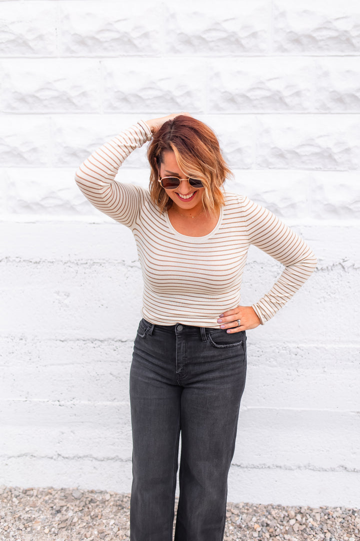 The Linny Stripe Top - Taupe/Cream