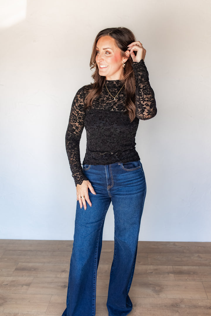 The Sweet Talk Lace Top - One Eleven Olive Boutique