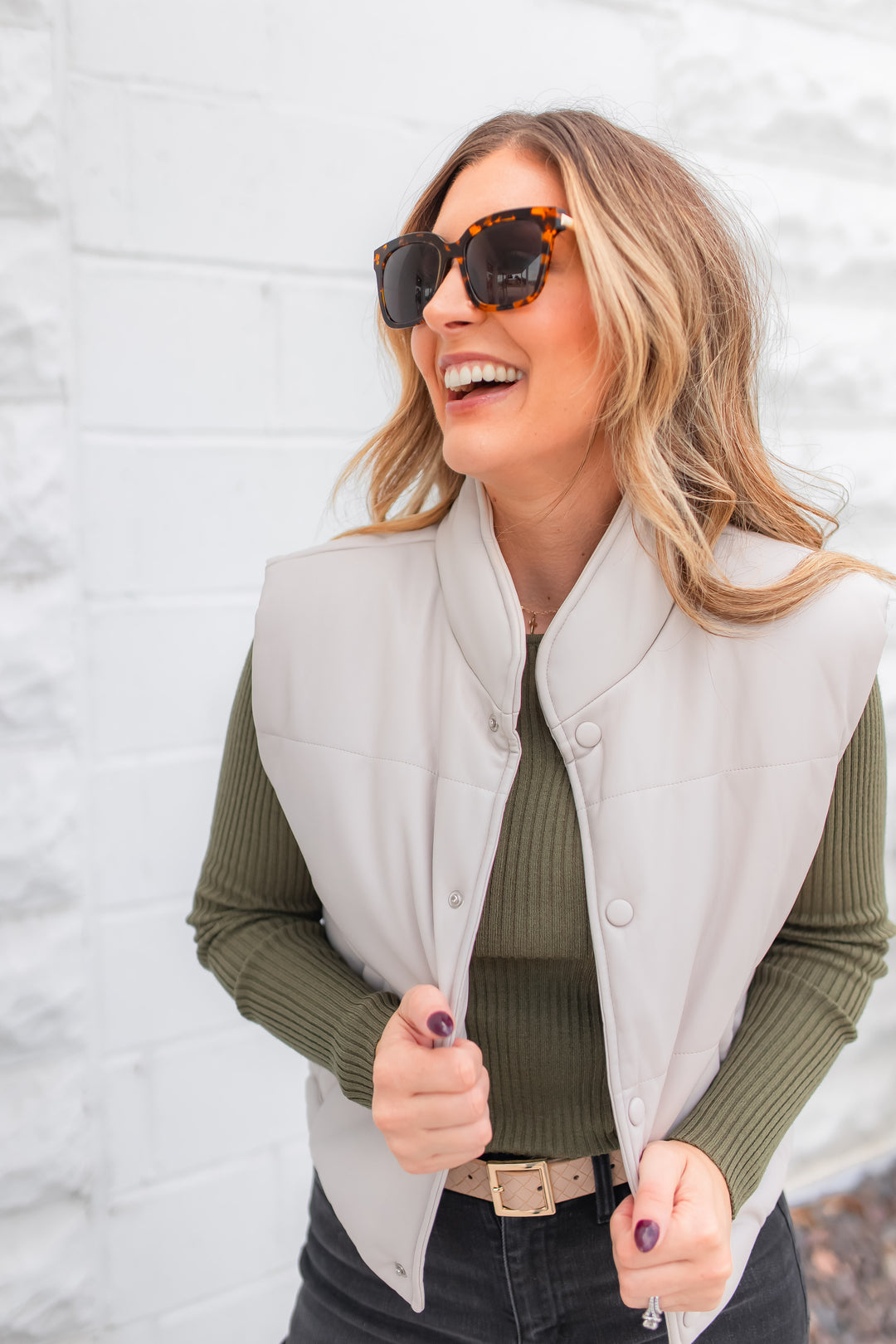 The Brianne Cutout Top - Olive