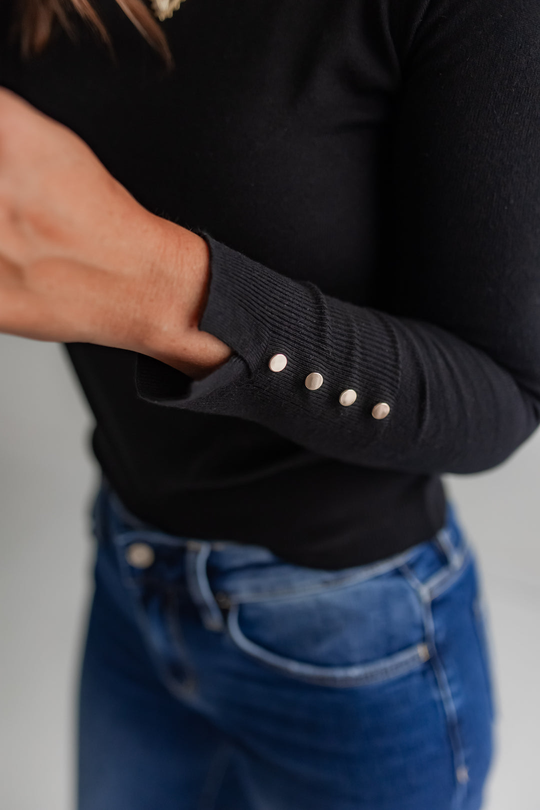 The Signature Sleeve Top - Black