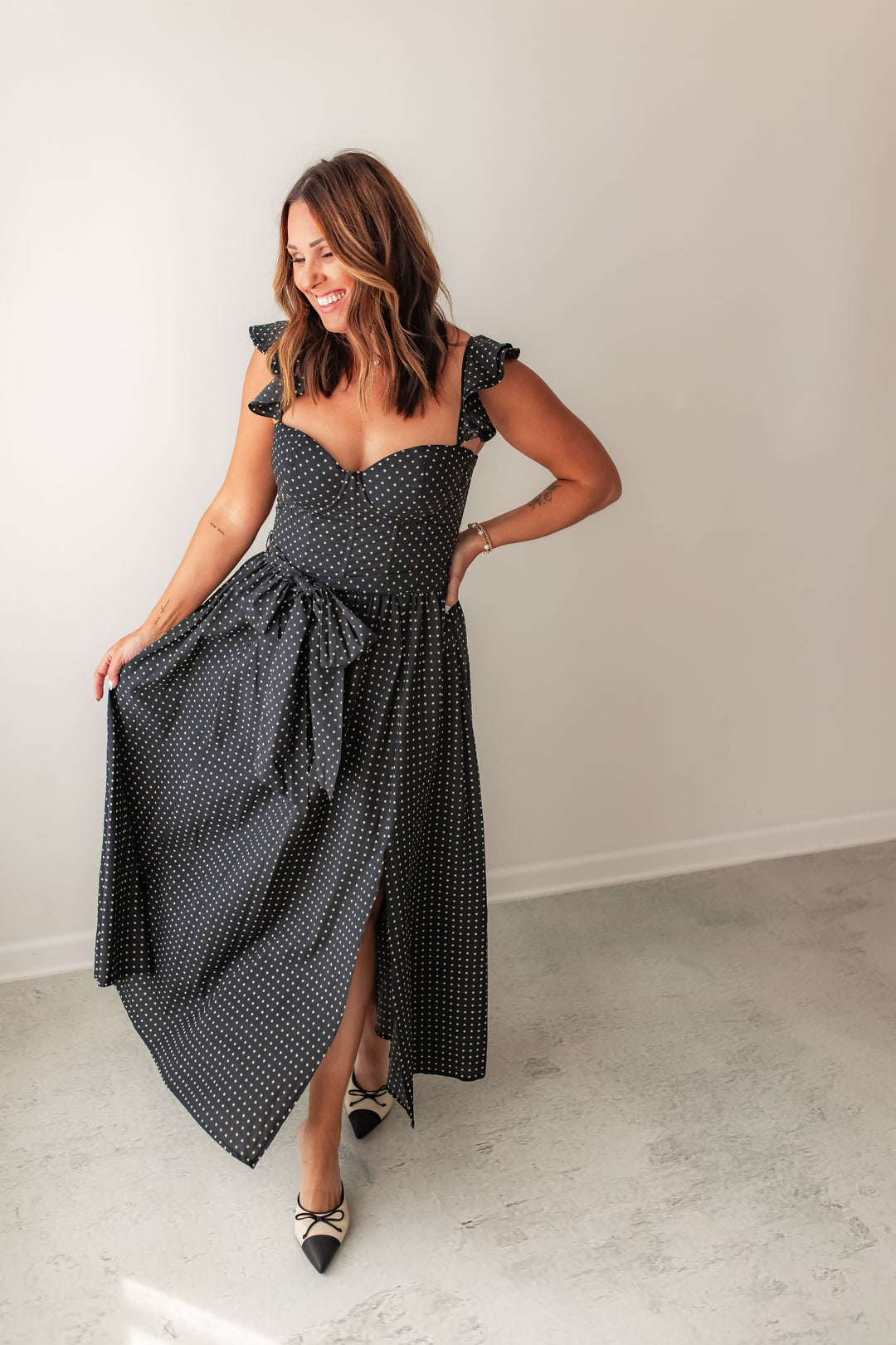 The Turning Heads Midi Dress - One Eleven Olive Boutique