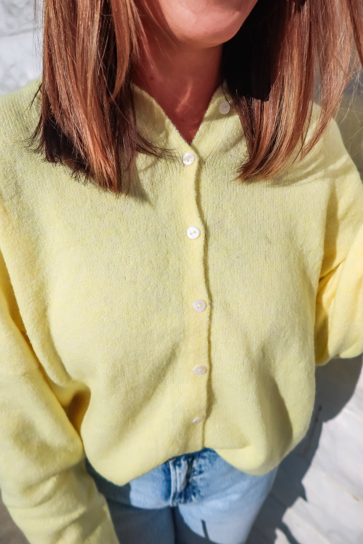 The No Notes Cardigan - Yellow