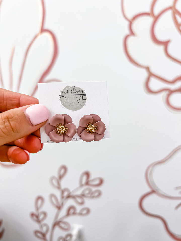 The Mini Mauve Earrings