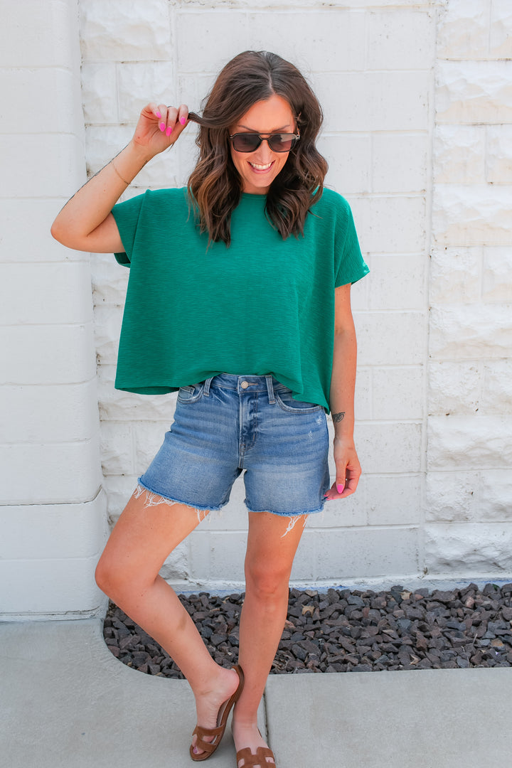 The Calm & Cool Tee - Kelly Green