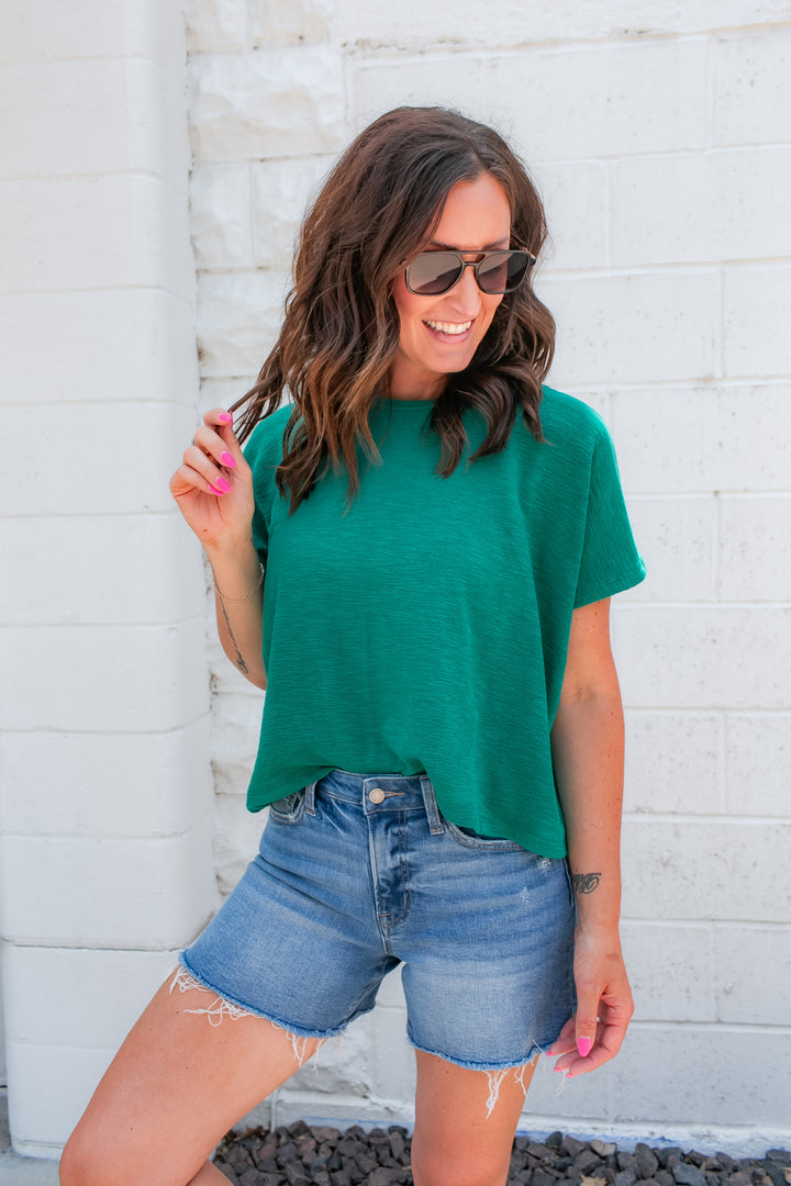 The Calm & Cool Tee - Kelly Green