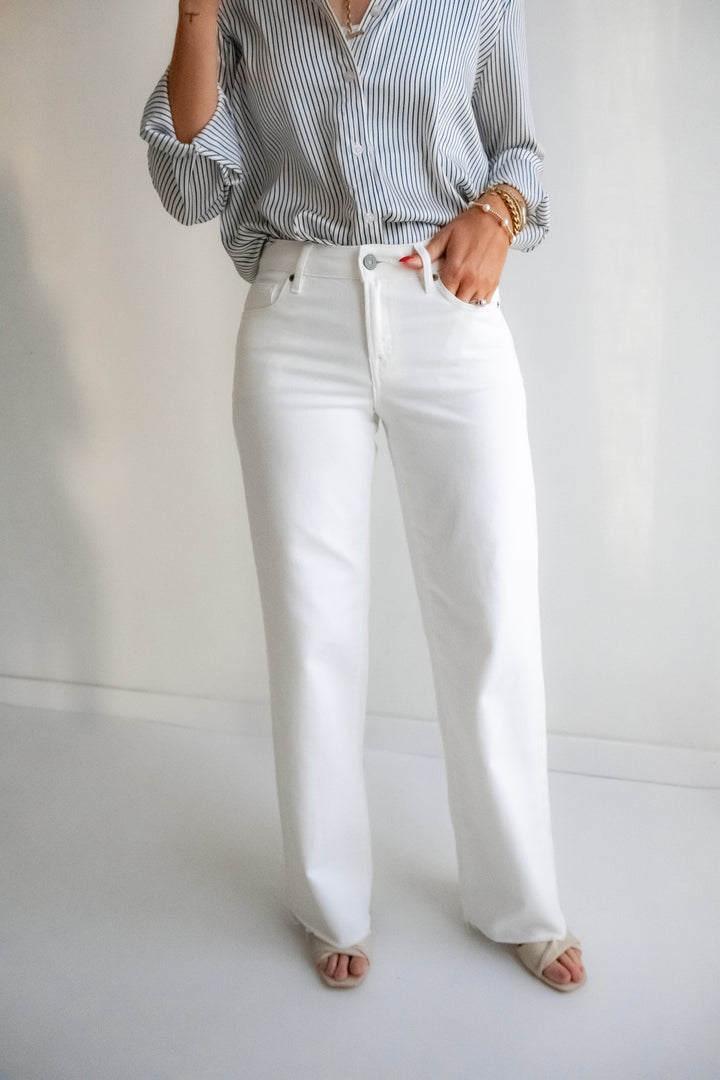 White pearl wash dad jeans