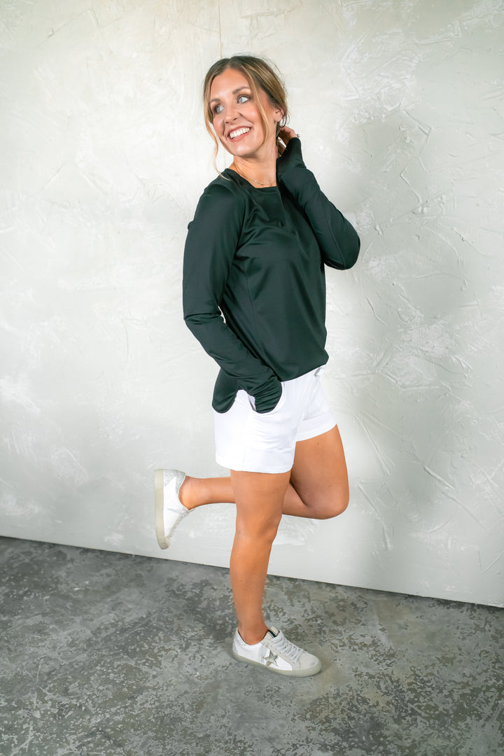 The Kienna Athleisure Shorts - White
