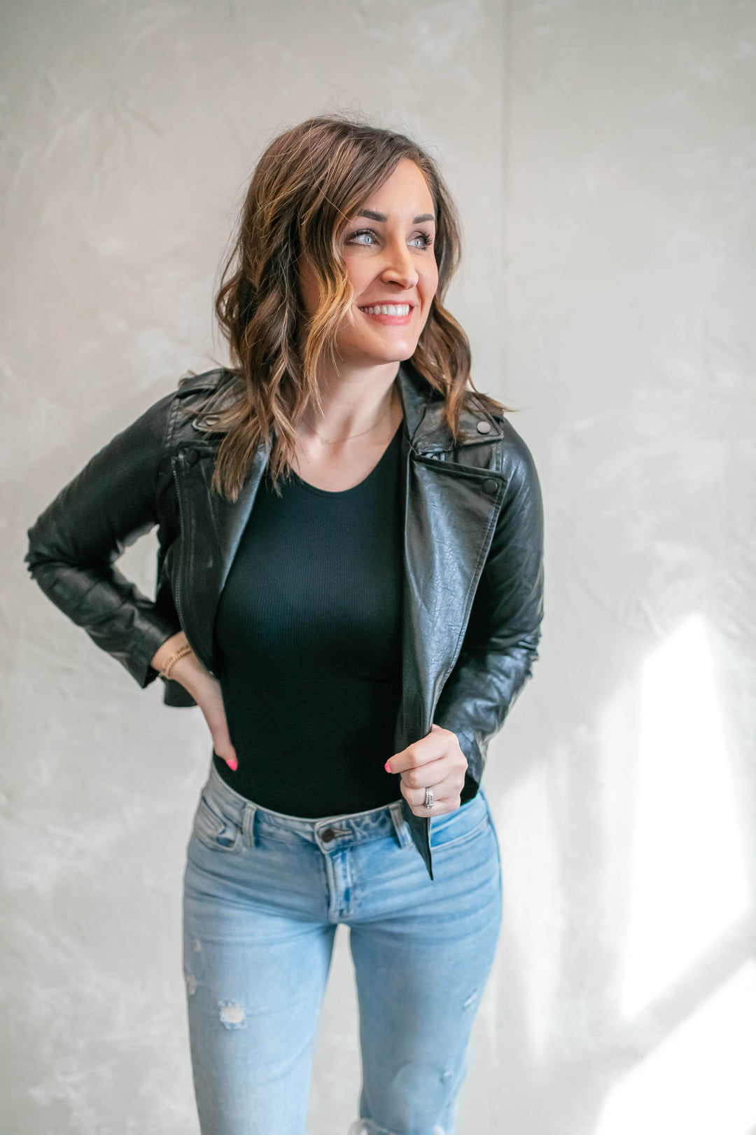 The Andrè Ribbed Bodysuit - Black - One Eleven Olive Boutique