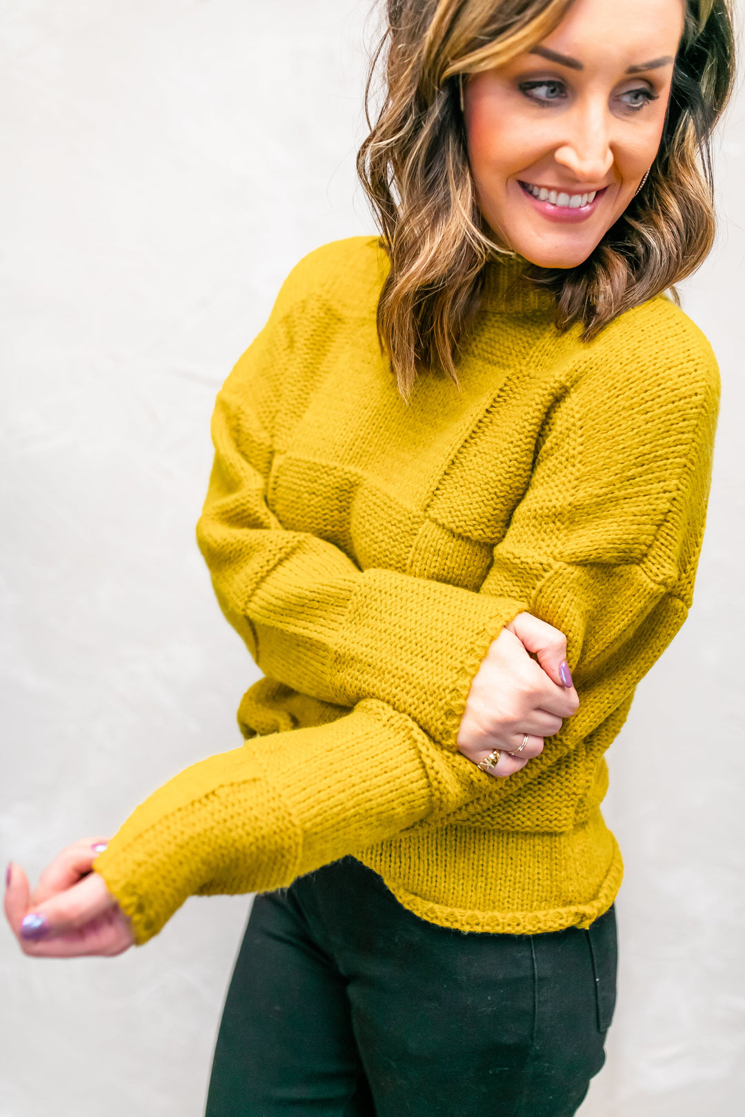 The Bonnie Checkered Sweater - One Eleven Olive Boutique