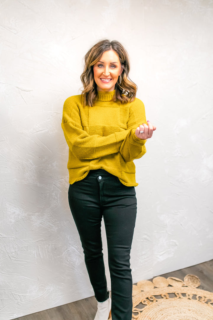 The Bonnie Checkered Sweater - One Eleven Olive Boutique