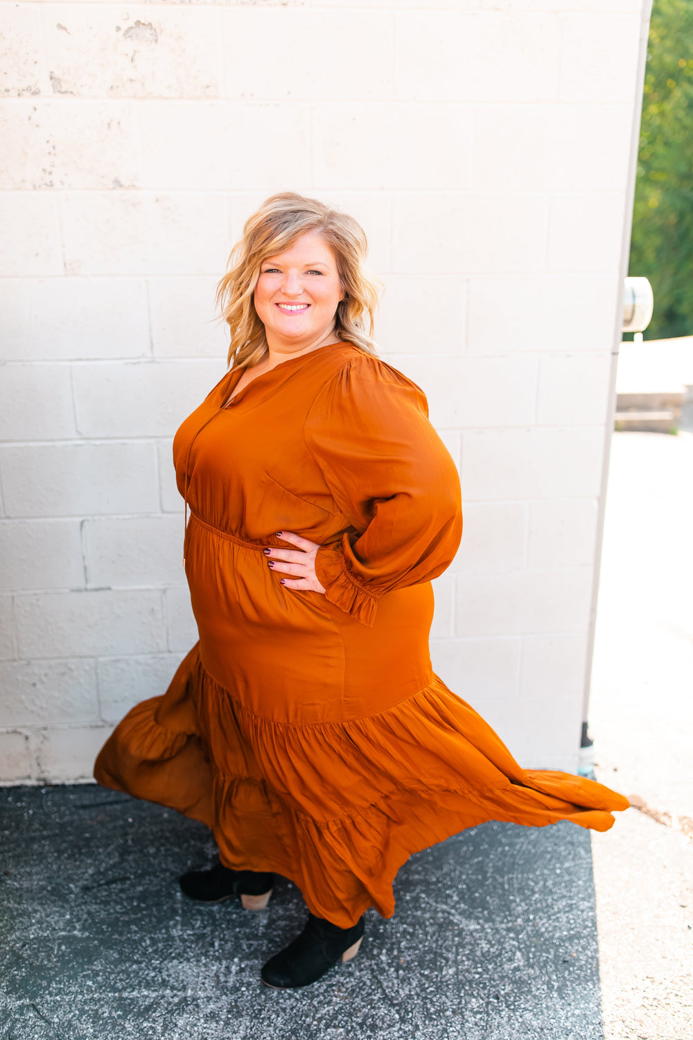 The Marlee Dress - Toffee (XS - 3XL) - One Eleven Olive Boutique