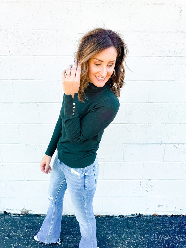 The Marley Turtleneck Sweater - Emerald Green - One Eleven Olive Boutique