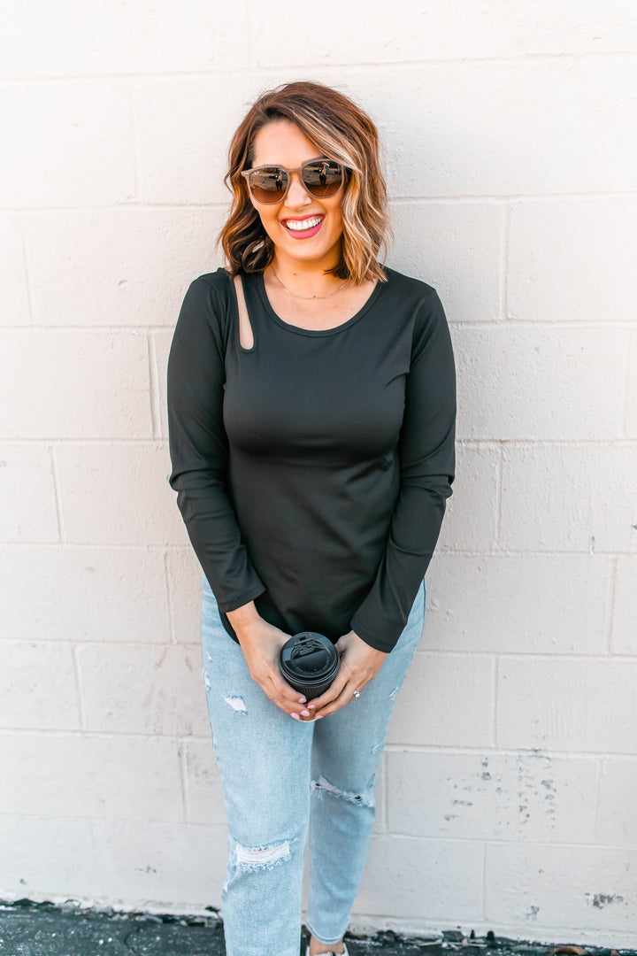 The Palmer Cutout Top - Black - One Eleven Olive Boutique