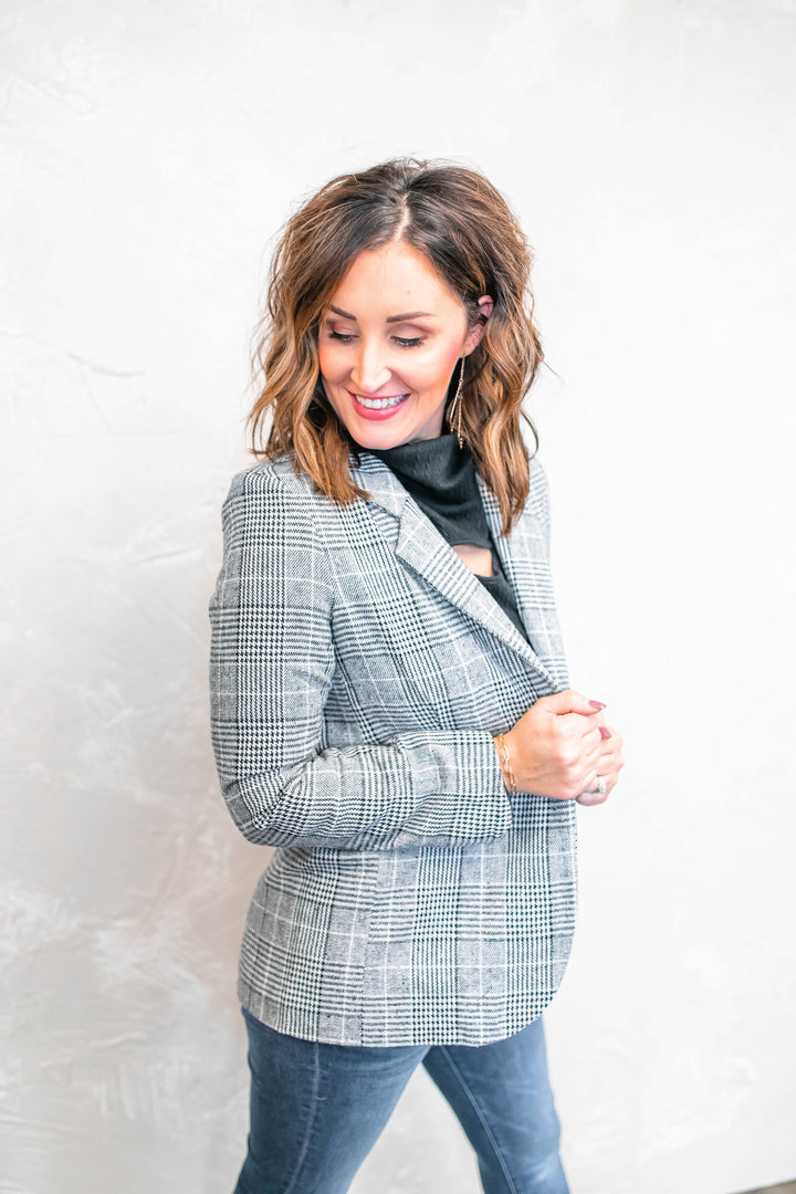 The Trendsetting Plaid Blazer - One Eleven Olive Boutique