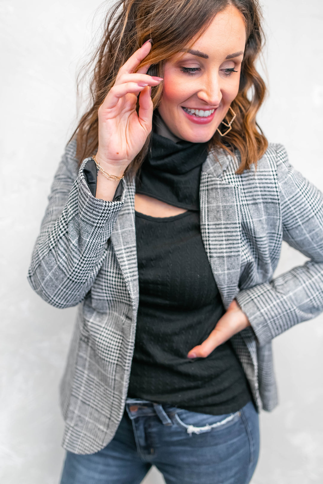 The Trendsetting Plaid Blazer - One Eleven Olive Boutique
