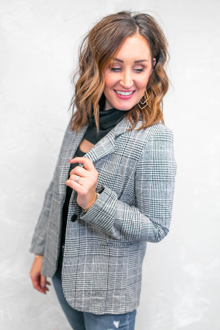 The Trendsetting Plaid Blazer - One Eleven Olive Boutique