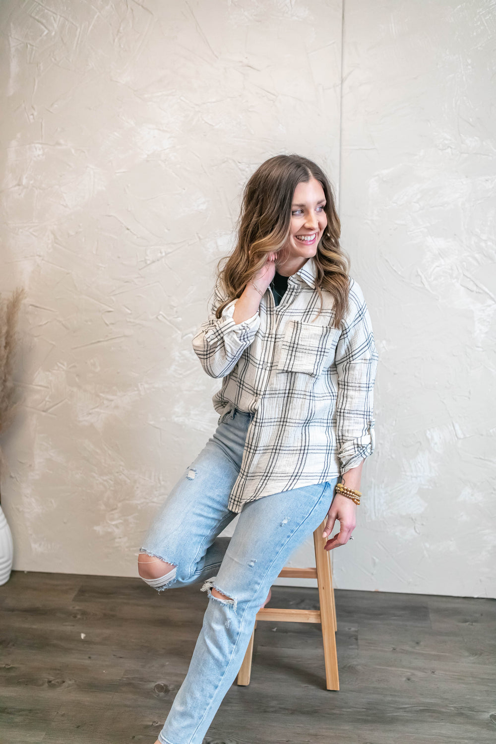 The Tucker Plaid Button Up - One Eleven Olive Boutique